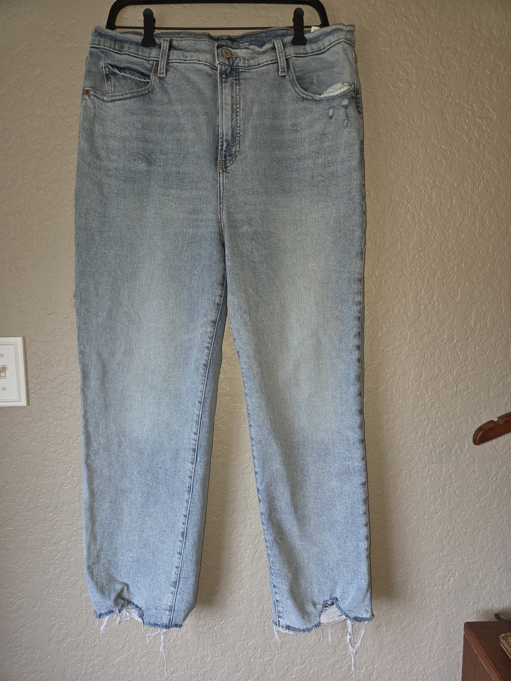Old Navy Light Blue Woman's Sky Hi Straight Jeans